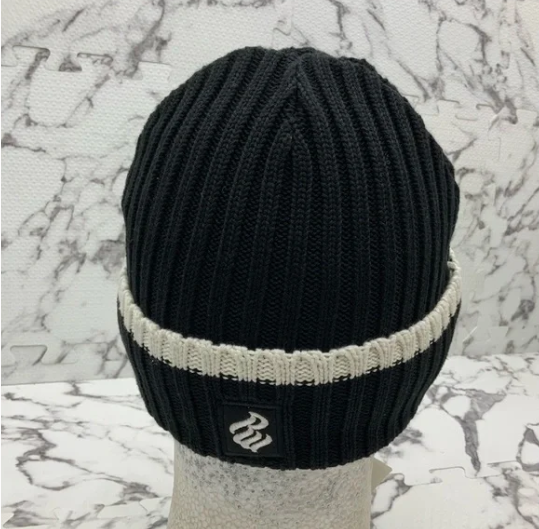 SOLD OUT Men's Rocawear Black | White Casual Beanies NWT