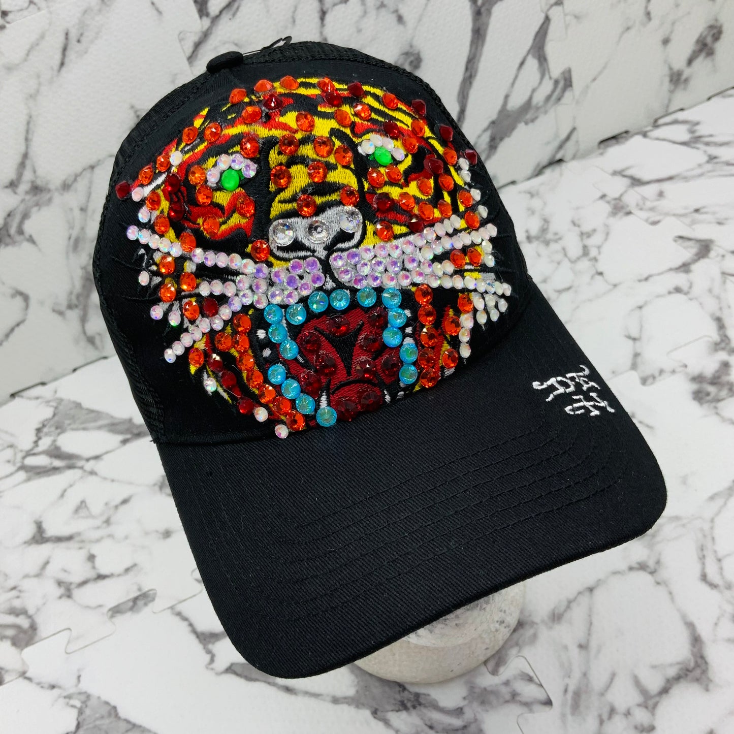 Men's Ed Hardy Tiger Black | Multicolor Rhinestone Trucker Hat NWT