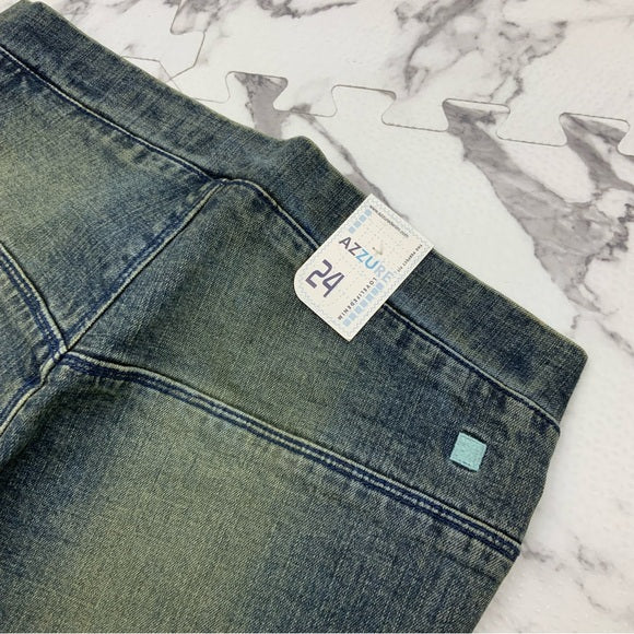 SOLD OUT Women’s Azzure Dk Blue Vintage Denim Shorts NWT