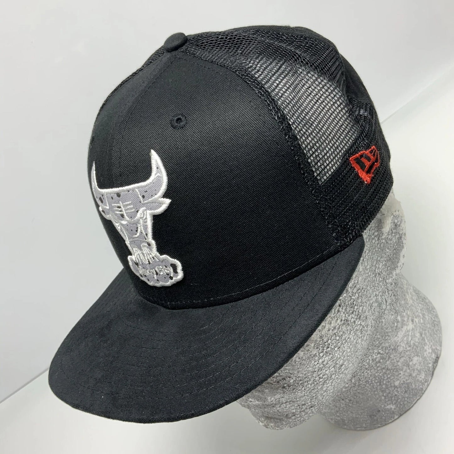 New Era Cap NBA Chicago Bulls Black White 9FIFTY Snapback Hat