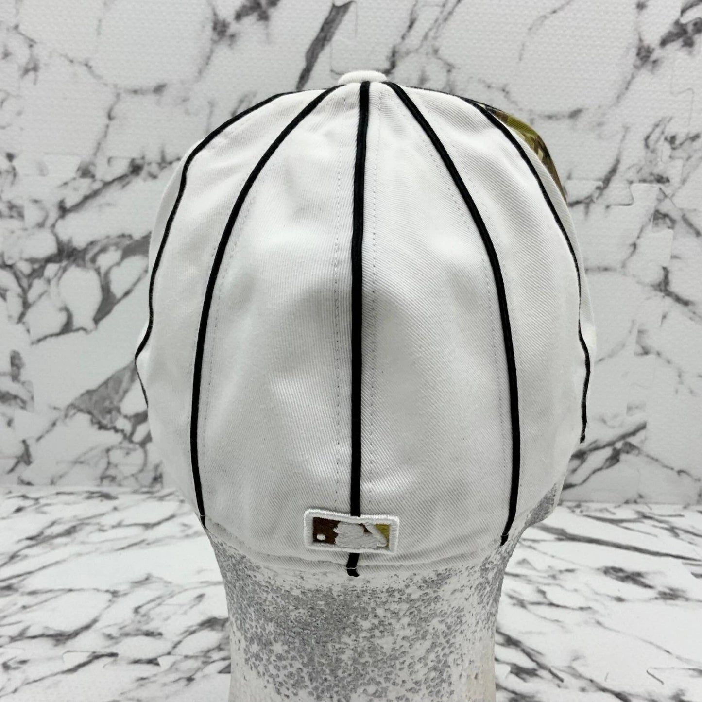 New Era Cap MLB NY Yankees White | Black Pipping | Desert Digital Camo 59FIFTY