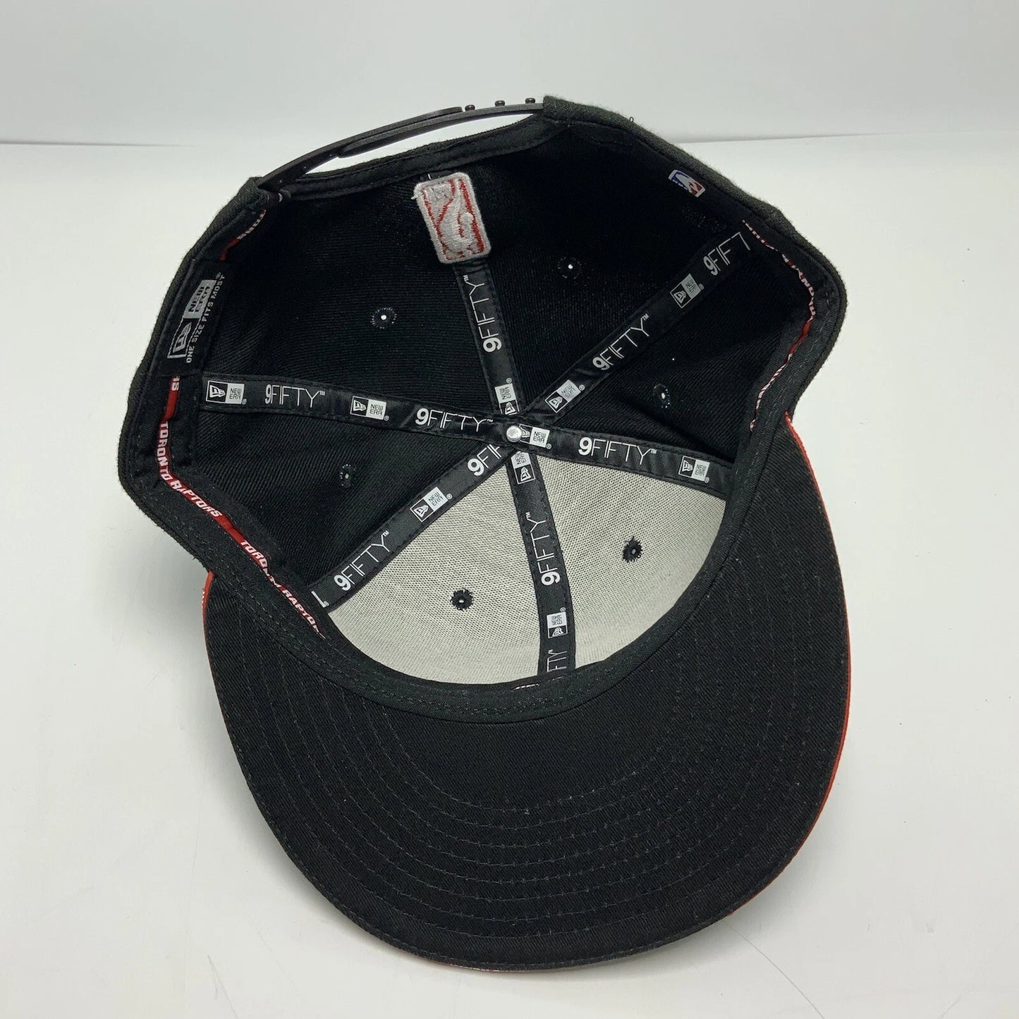 Men's New Era Cap NBA Toronto Raptors Black 9FIFTY Snapback Hat