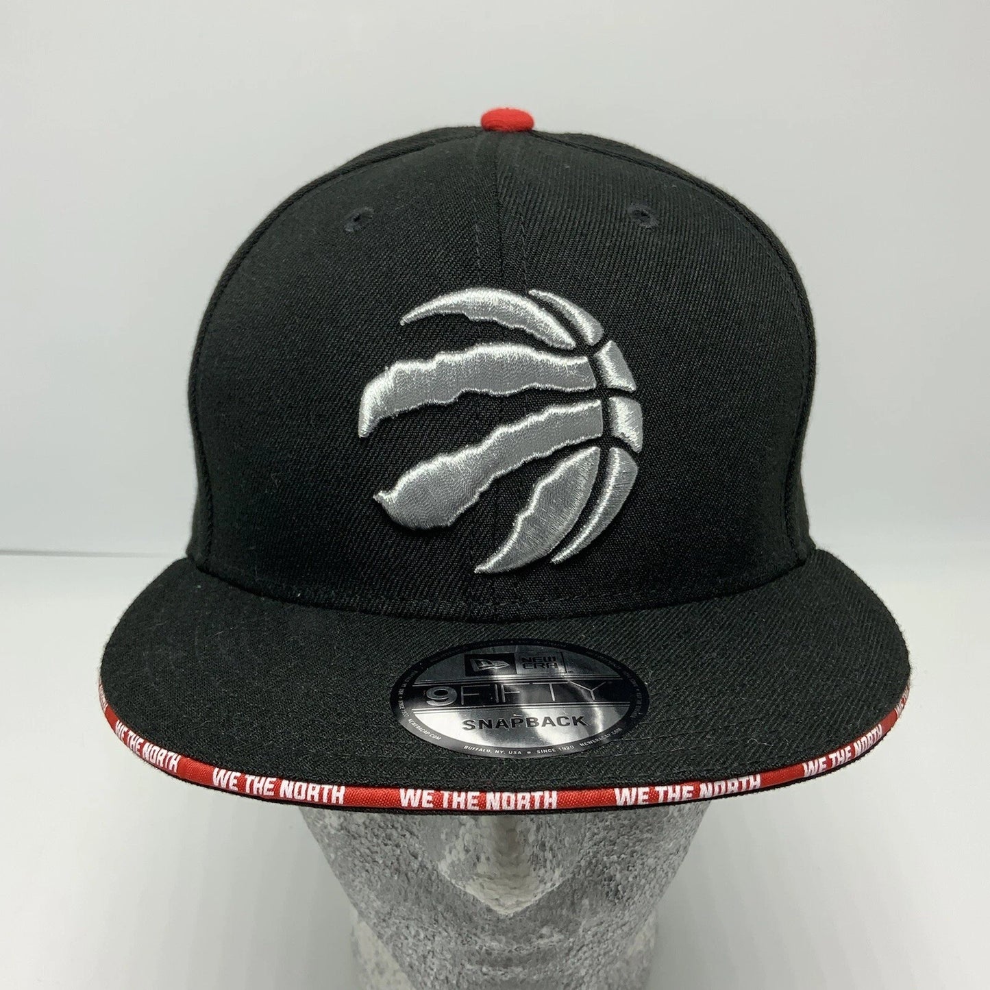 Men's New Era Cap NBA Toronto Raptors Black 9FIFTY Snapback Hat