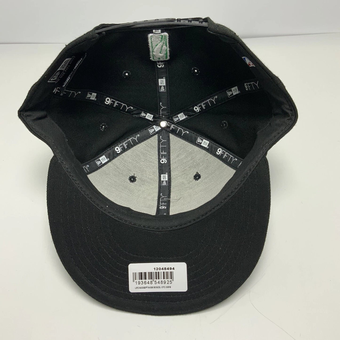 Men's New Era Cap NBA Boston Celtics Black | White 9FIFTY Snapback Hat