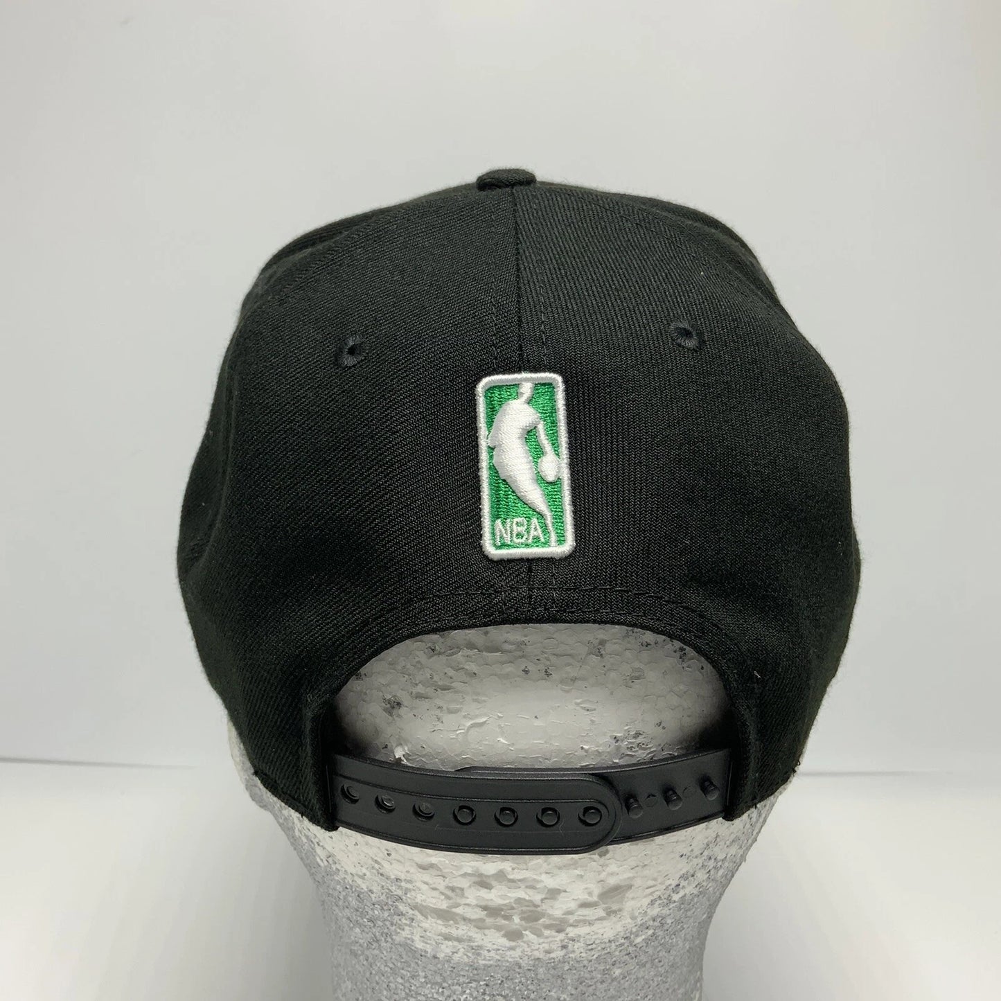Men's New Era Cap NBA Boston Celtics Black | White 9FIFTY Snapback Hat