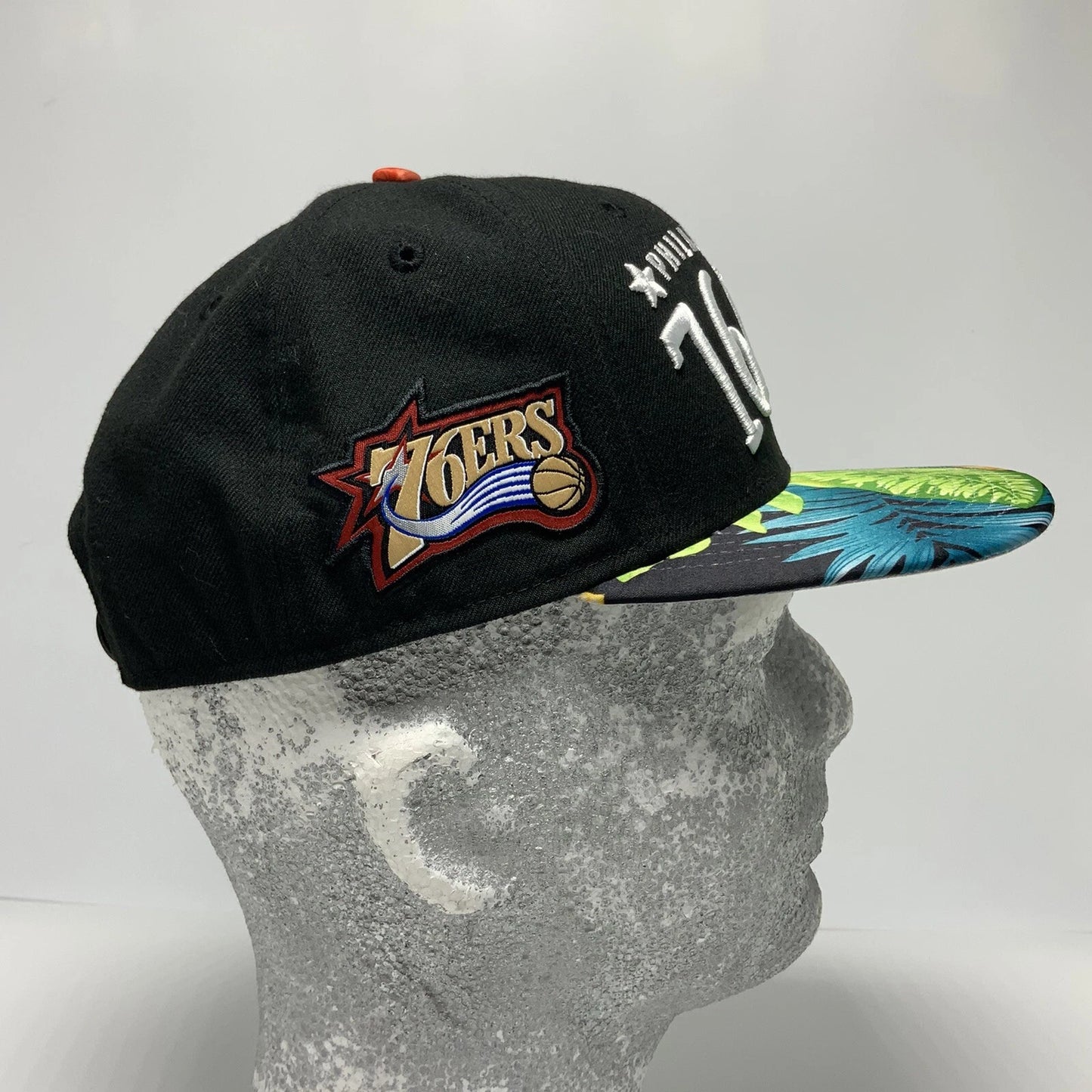 Men's New Era Cap NBA Philadelphia 76ers Black | Floral 9FIFTY Snapback Hat