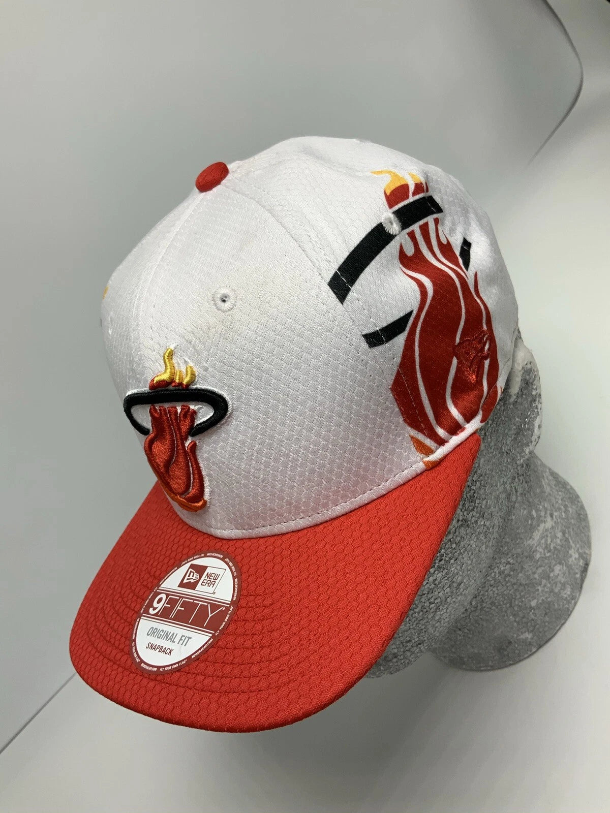 New Era Cap NBA Miami Heat White Red 9FIFTY Snapback Hat