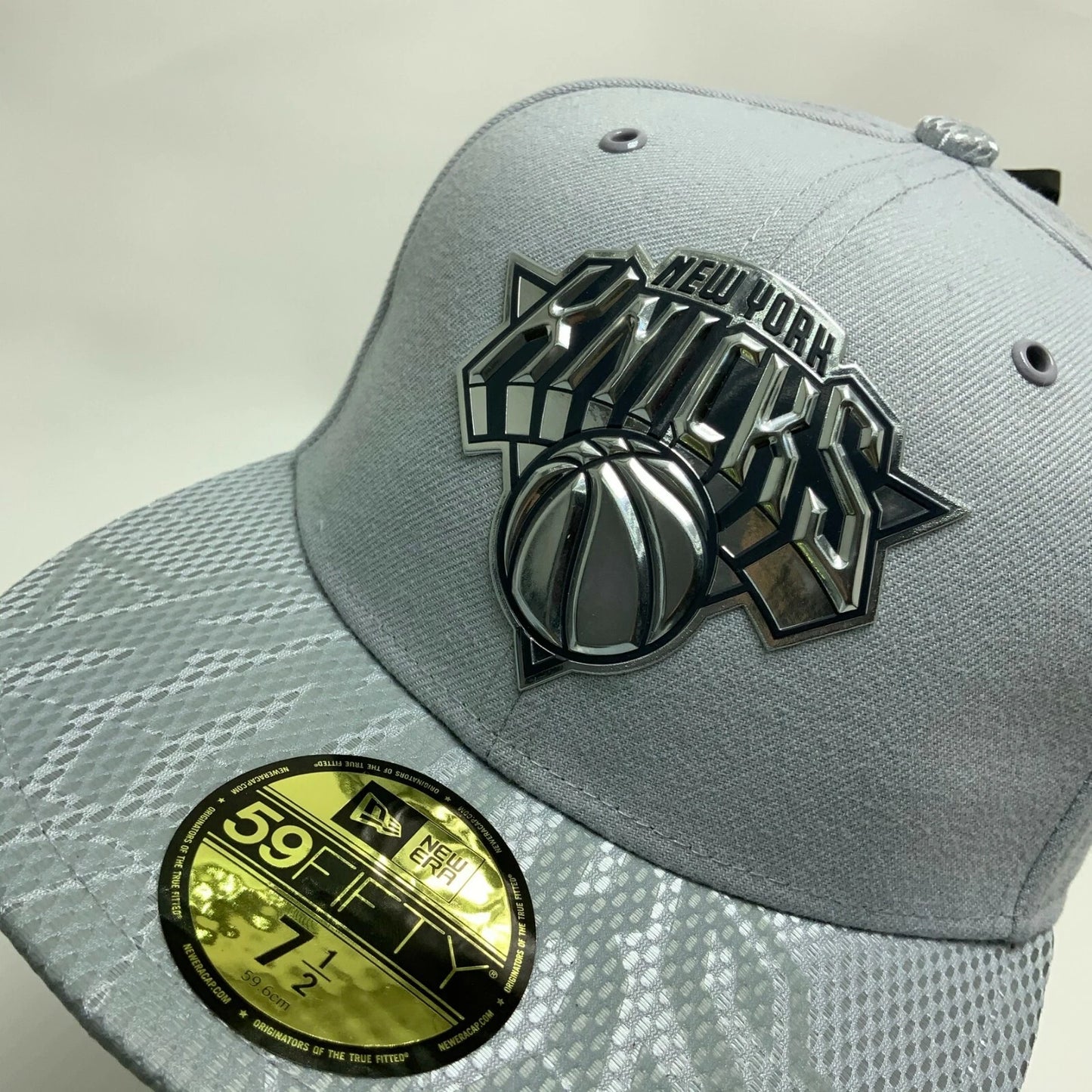 Men's New Era Cap Grey | Silver | Black NY Knicks 59FIFTY NBA
