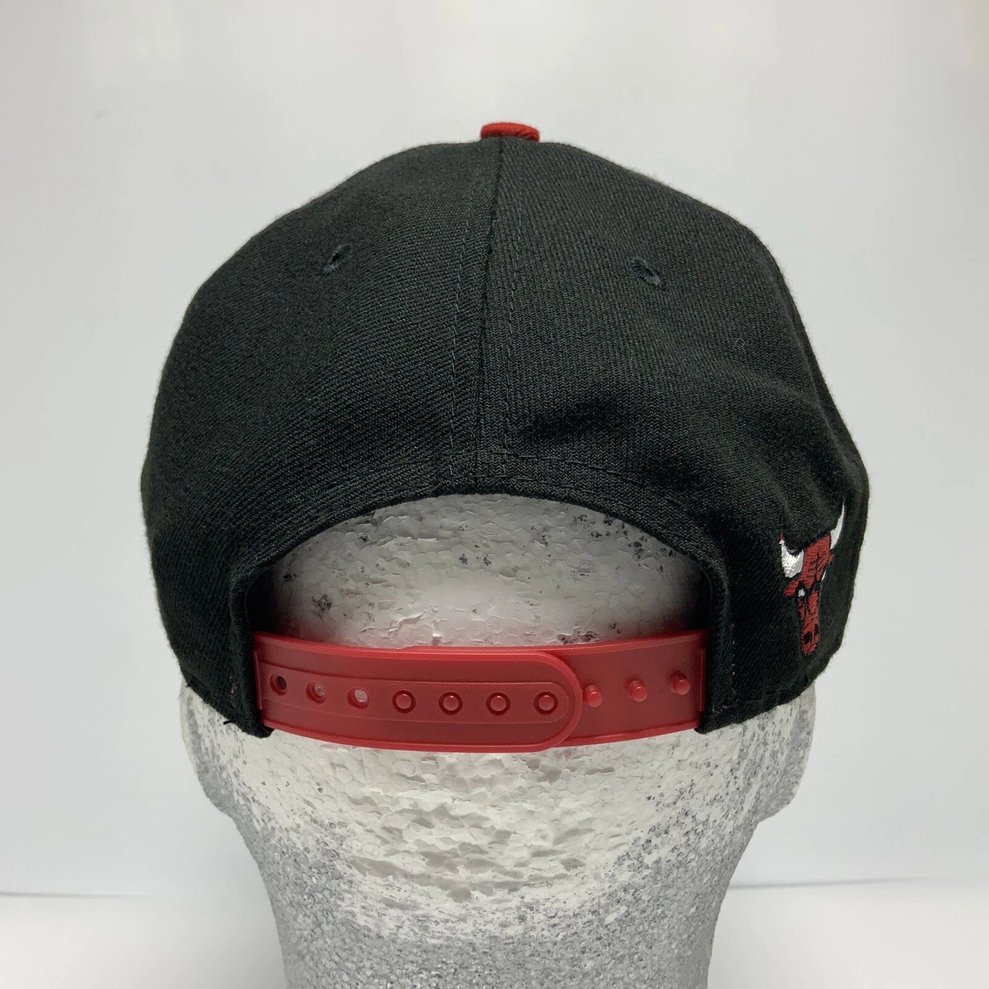 New Era Cap NBA Black | Red 9FIFTY Snapback Hat