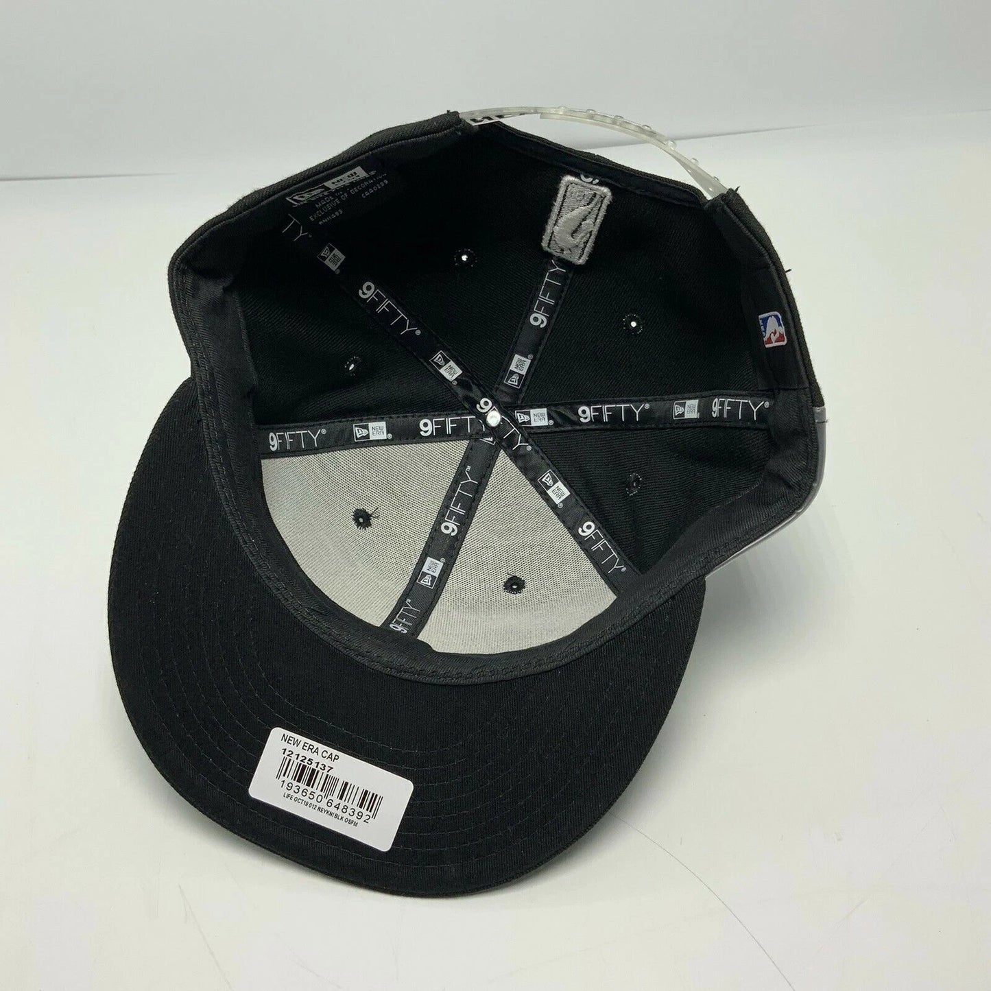 Men's New Era Cap Black | Lt. Grey NY Knicks 9FIFTY NBA