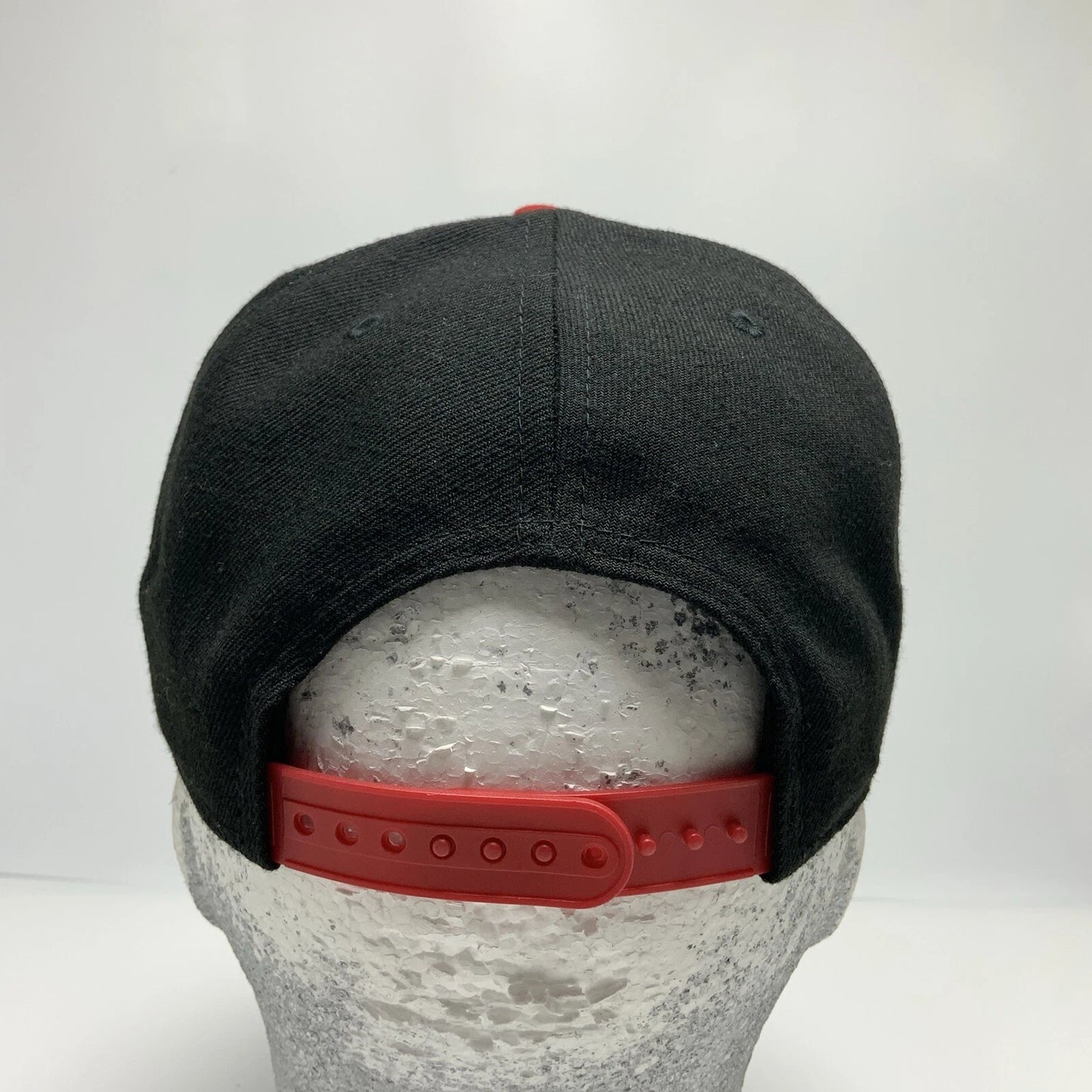 New Era Cap NBA Chicago Bulls Black Red 9FIFTY Snapback Hat