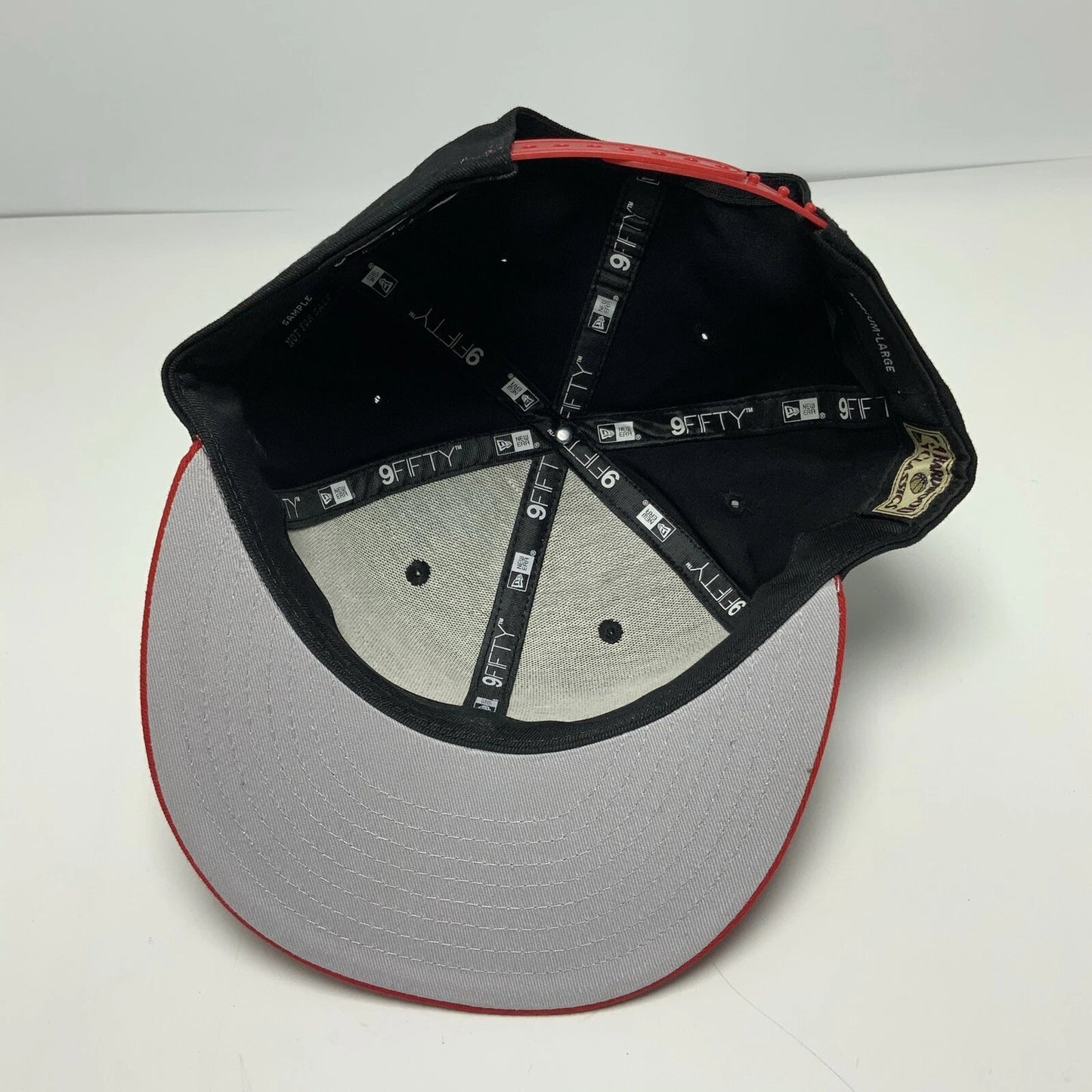 New Era Cap NBA Chicago Bulls Black Red 9FIFTY Snapback Hat