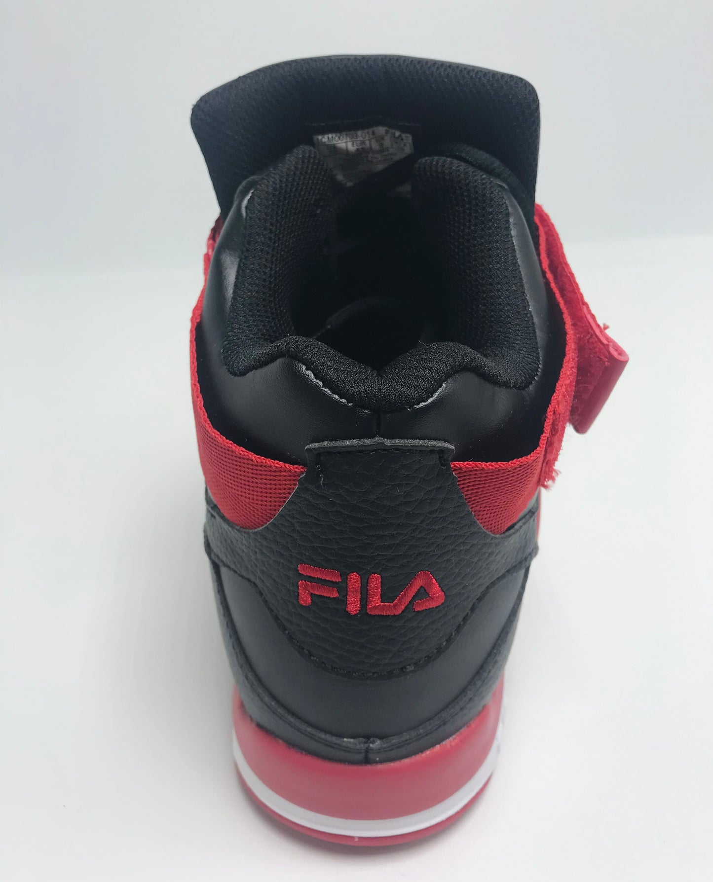 Men's Fila Multiverse Red | Black | White Sneakers NWT