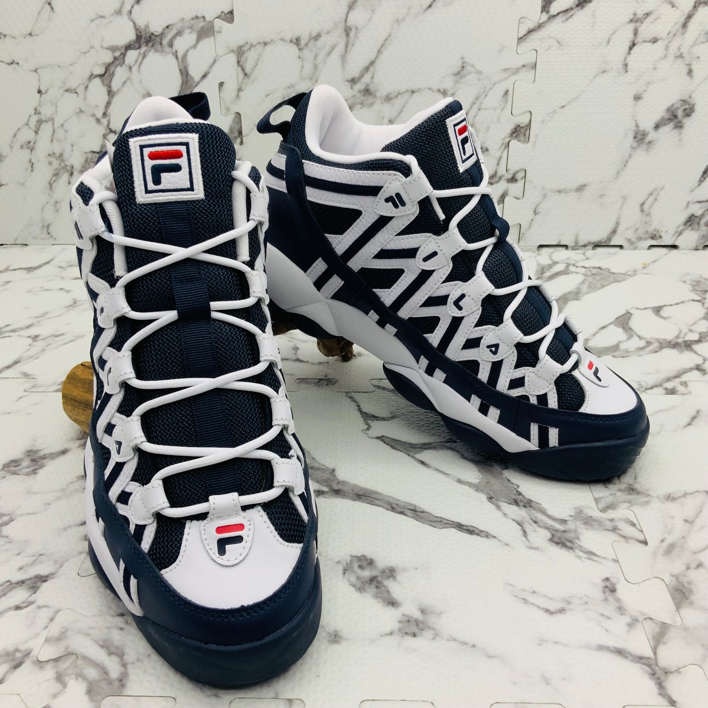 Men’s Fila StackHouse Spaghetti Navy | White Sneakers NWT