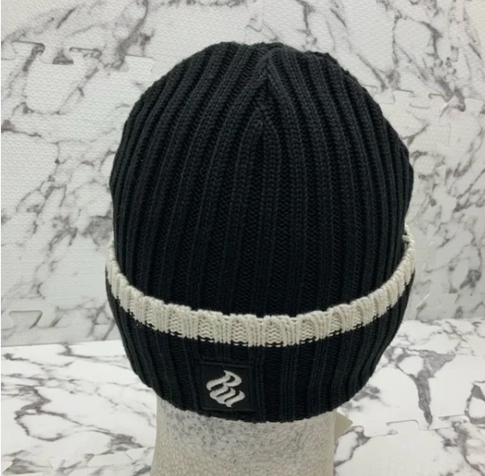 Men's Rocawear Black | White Casual Beanies NWT