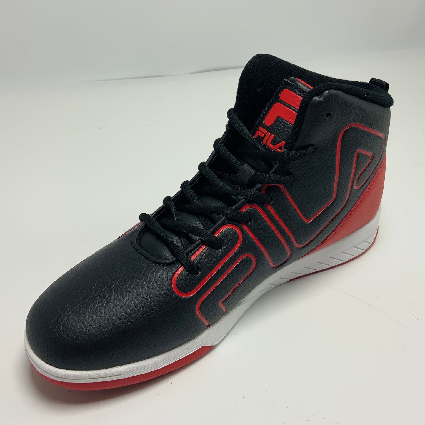 Men's Fila Khronos Black | Red | White Fashion Sneakers NWT