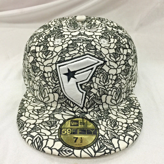 Men's New Era White | Black Famous Stars and Straps Embroidered Hat NWT