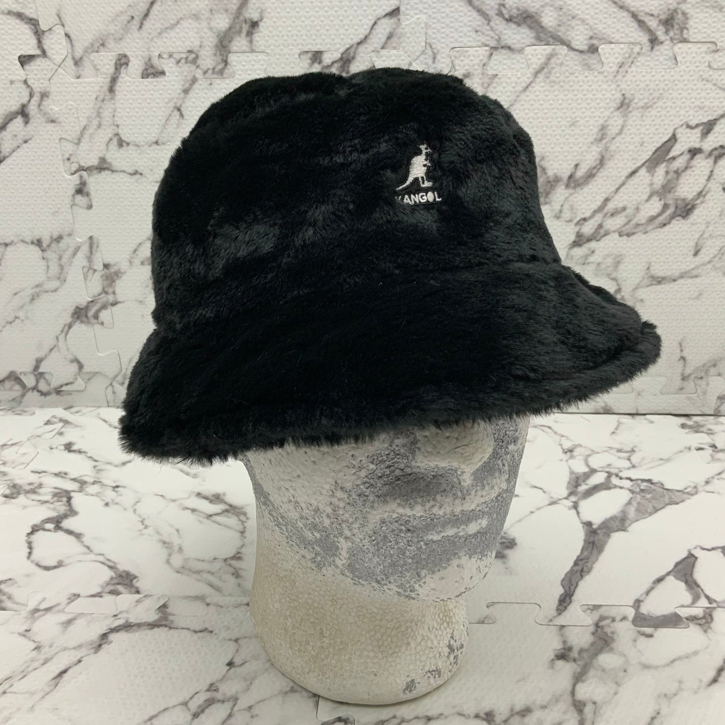 Men's Kangol Back Lahinch Faux Fur Fuzzy Hat NWT