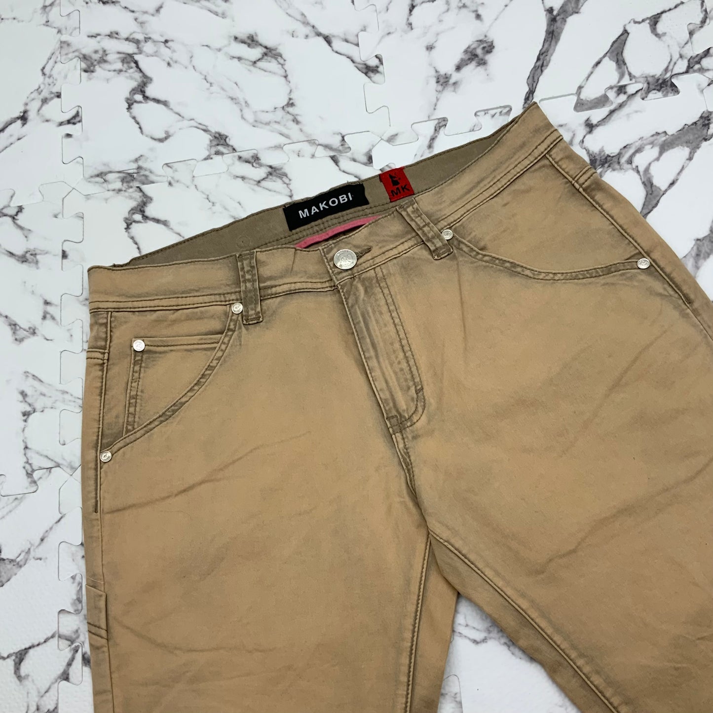 Men's Makobi Khaki Casual Shorts NWT