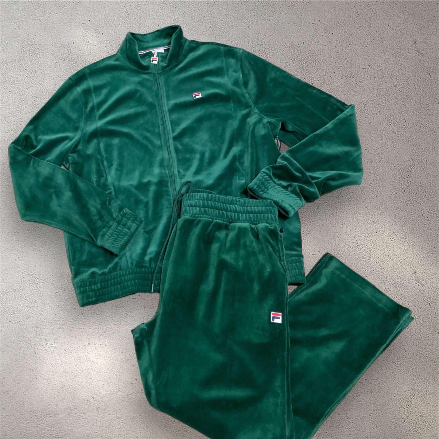 Men’s Fila Solid Green Velour Casual Outfit Set Tracksuits NWT