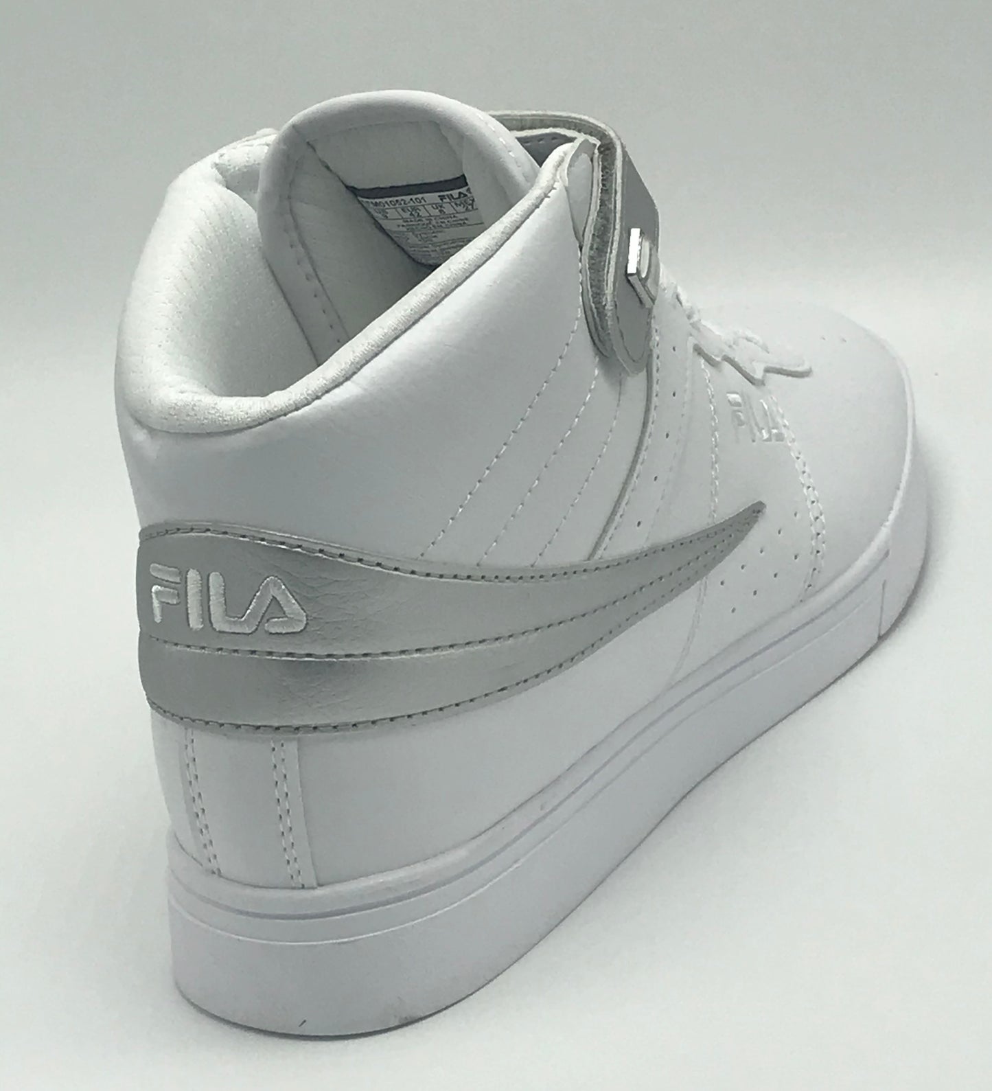 Men's Fila Vulc 13 Mid Plus White | Silver Sneakers NWT