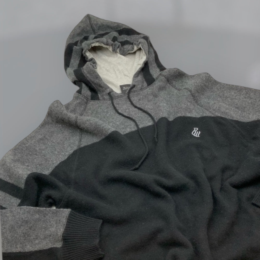 Men's Rocawear Charcoal Grey | Black Hooded Sweater 100% Lamb's Wool NWT