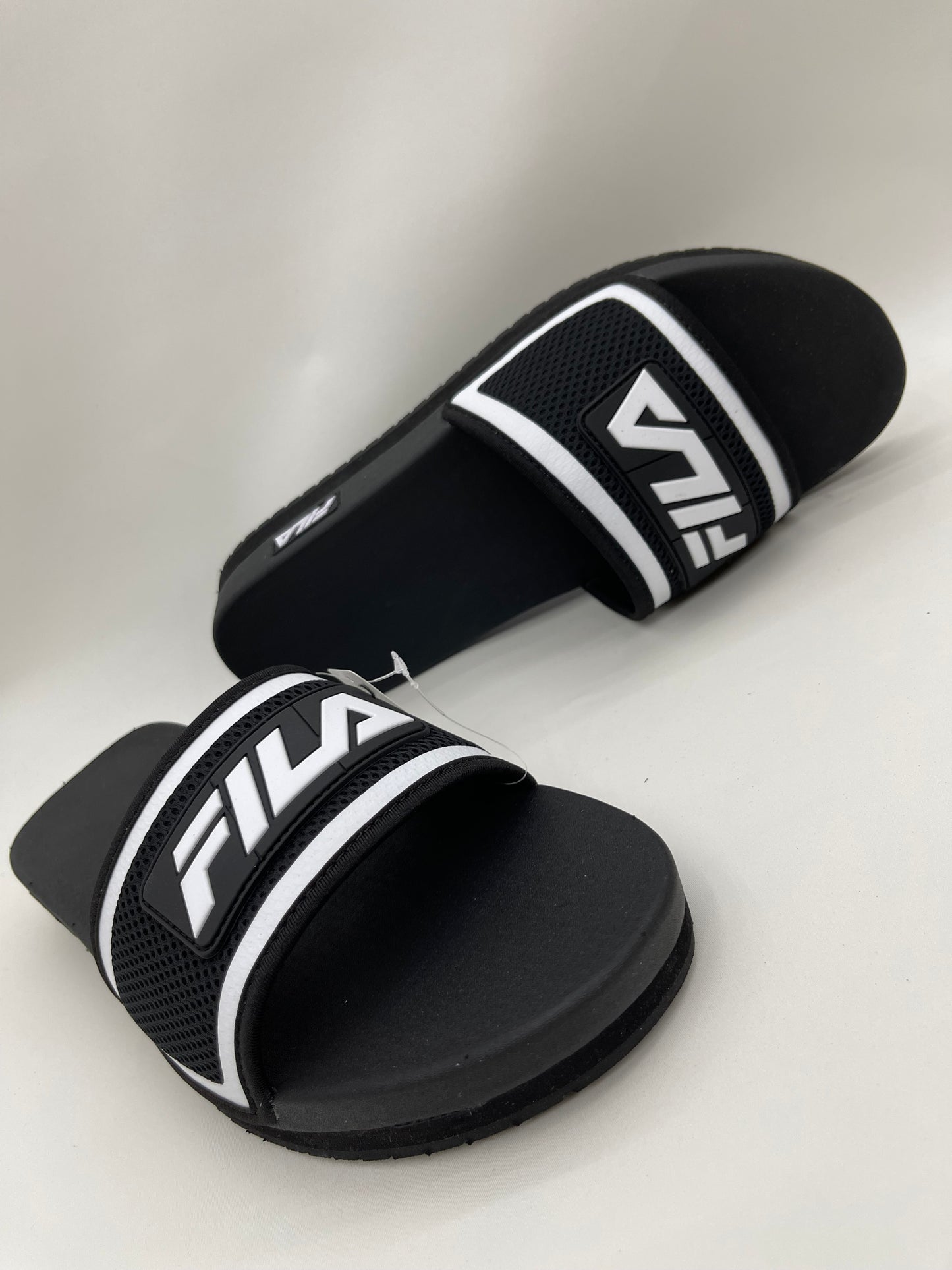 Men’s Fila Black | White Lunar Slide Slides NWT