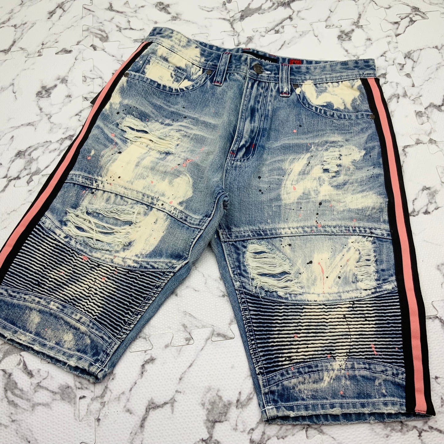 Men's Makobi Indigo | Pink Washed Denim Shorts NWT