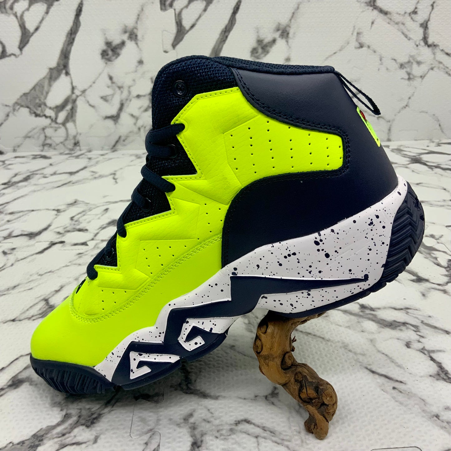 Men's Fila MB Lime Green | Navy | White Sneakers NWT