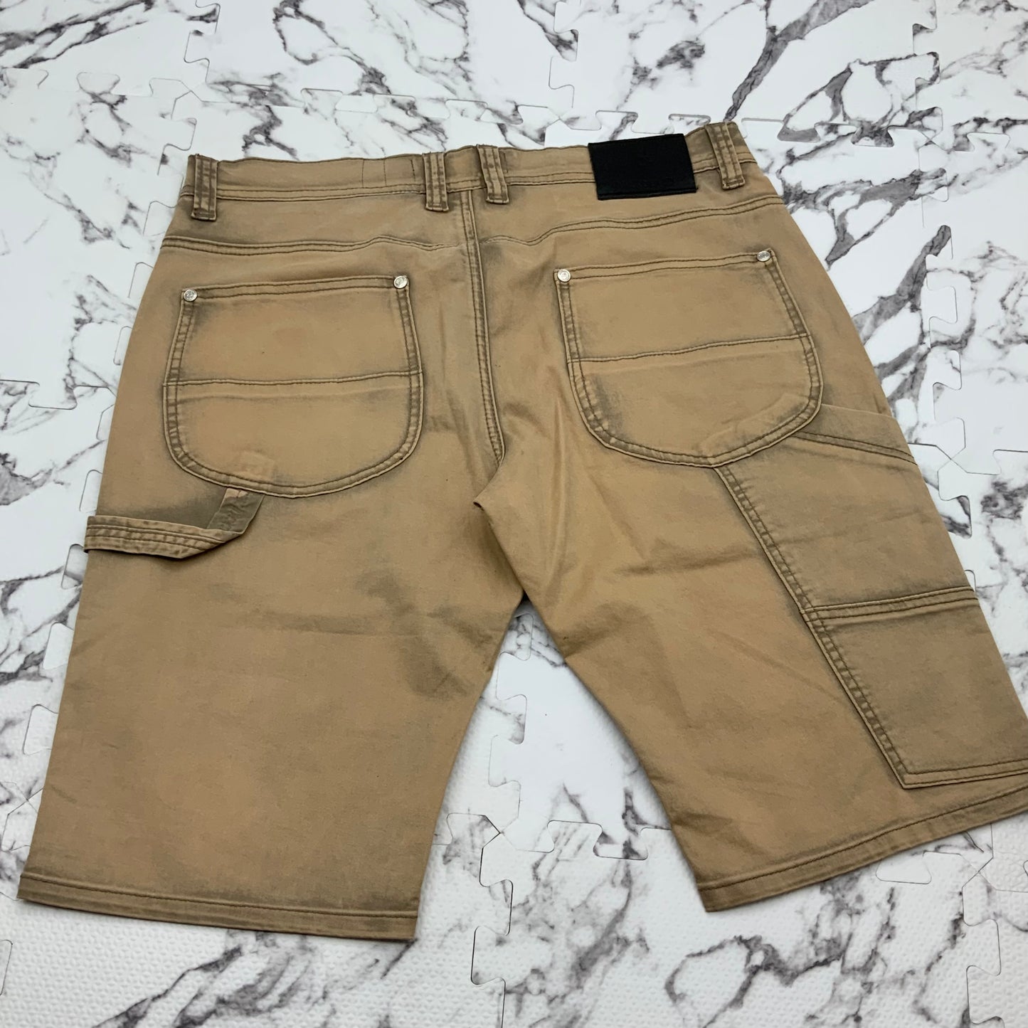 Men's Makobi Khaki Casual Shorts NWT