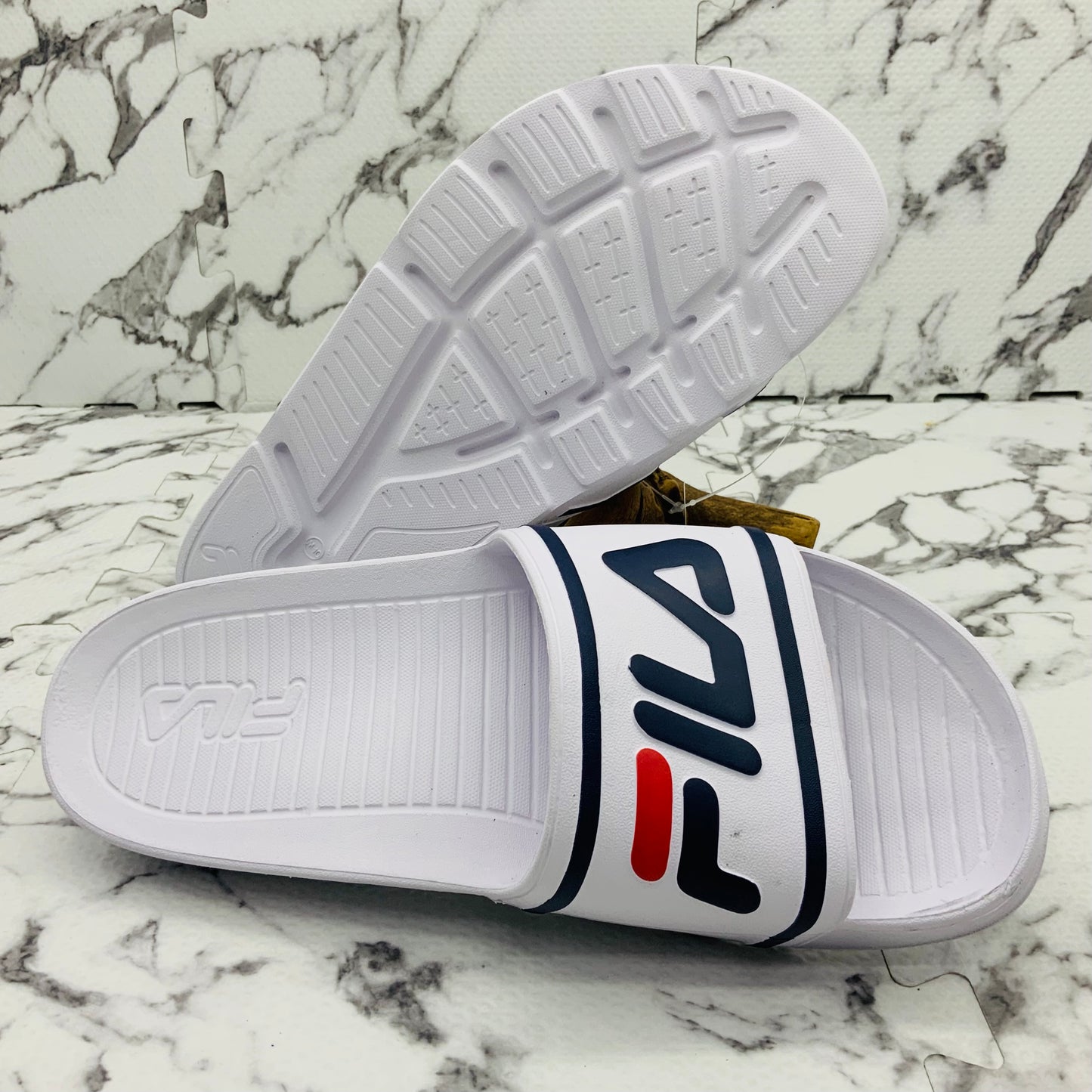 Men's Fila White | Navy | Red Sandals NWT