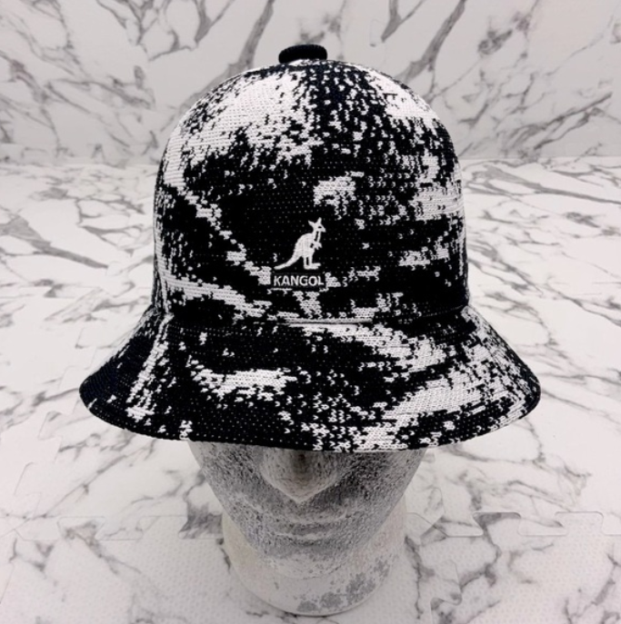 Men's Kangol  Airbrush Black | White Casual Bucket Hats NWT