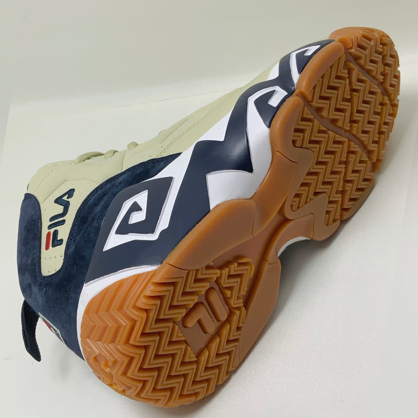 Men's Fila MB Cream | Navy Sneakers NWT