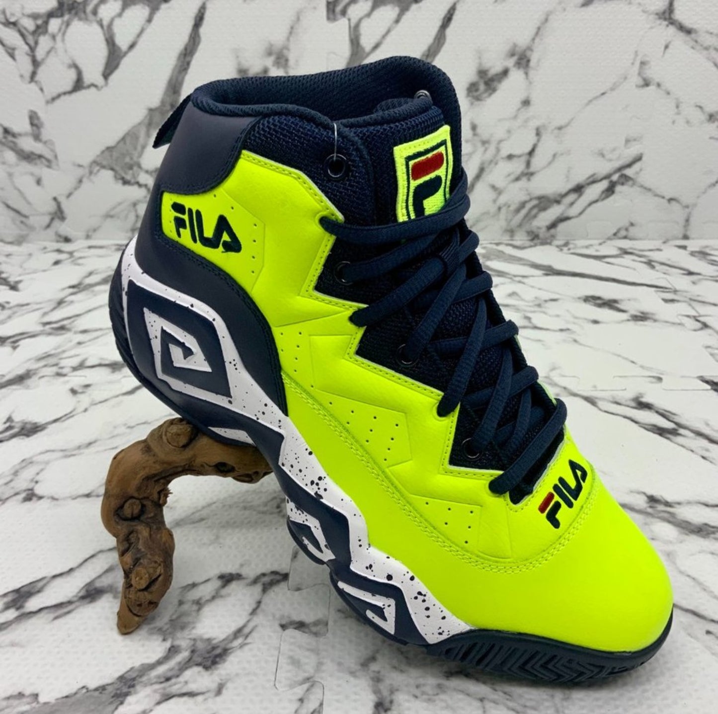 Men's Fila MB Lime Green | Navy | White Sneakers NWT