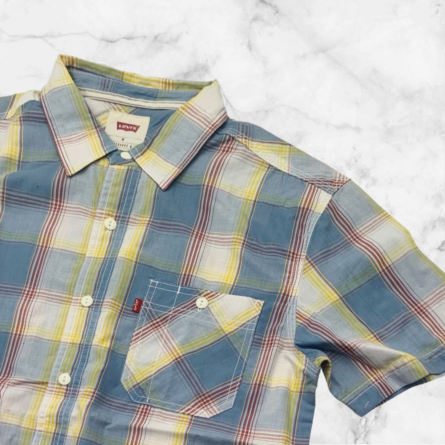 Men's Levi's Blue | Yellow | White | Red Plaid Button Down S/S Shirt NWT