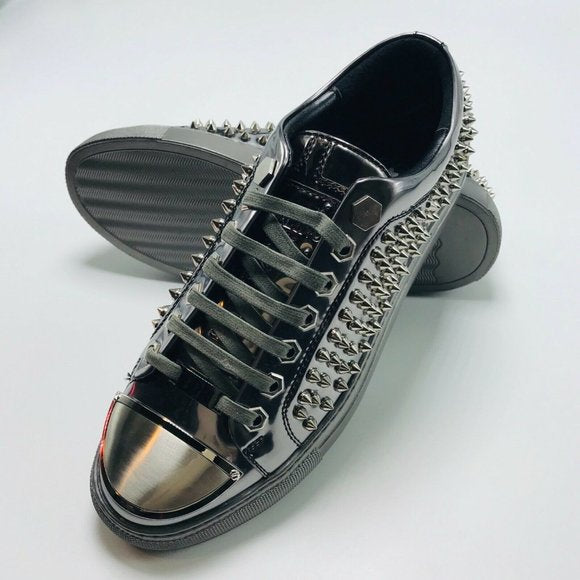 Men's Angelino Silver | Grey Spike Low Top Sneakers NWT