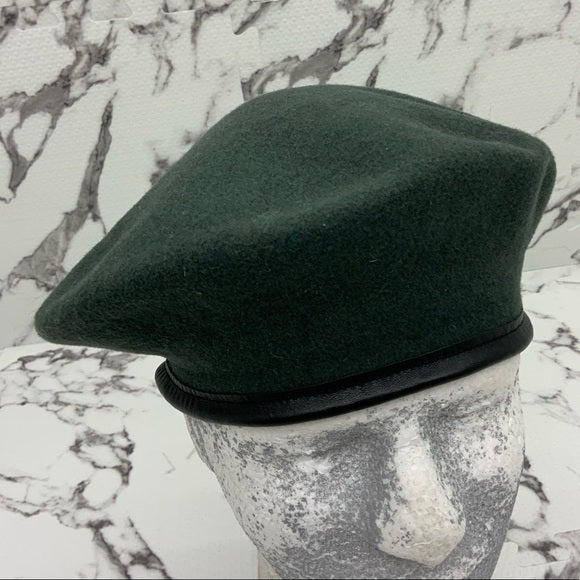 Men's kangol Wool Monty Moss Green Beret Hat NWT