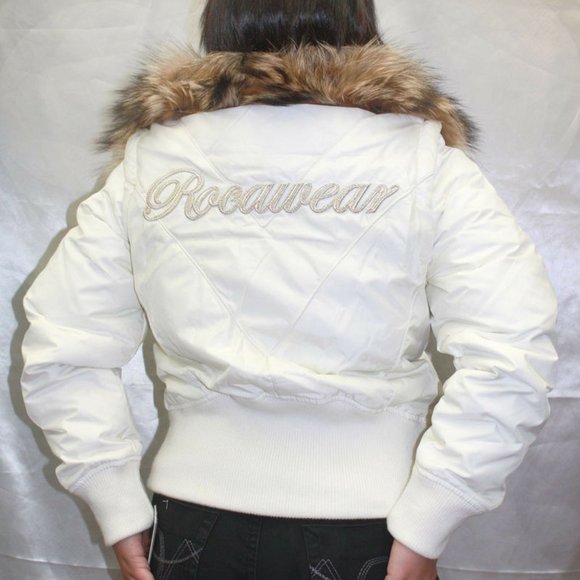 Women's Rocawear Jr White Sleeveless Fur Jacket NWT