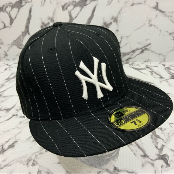 Men's New Era Cap MLB NY Yankees Black | White Pinstripes 59FIFTY NWT