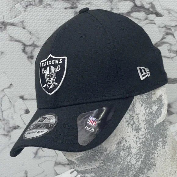 Men's New Era Cap Black | White Raiders 39Thirty NFL Hats NWT