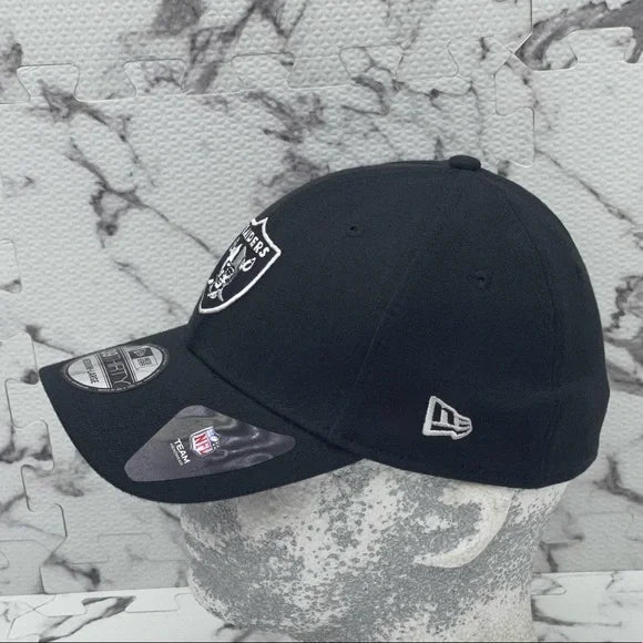 Men's New Era Cap Black | White Raiders 39Thirty NFL Hats NWT