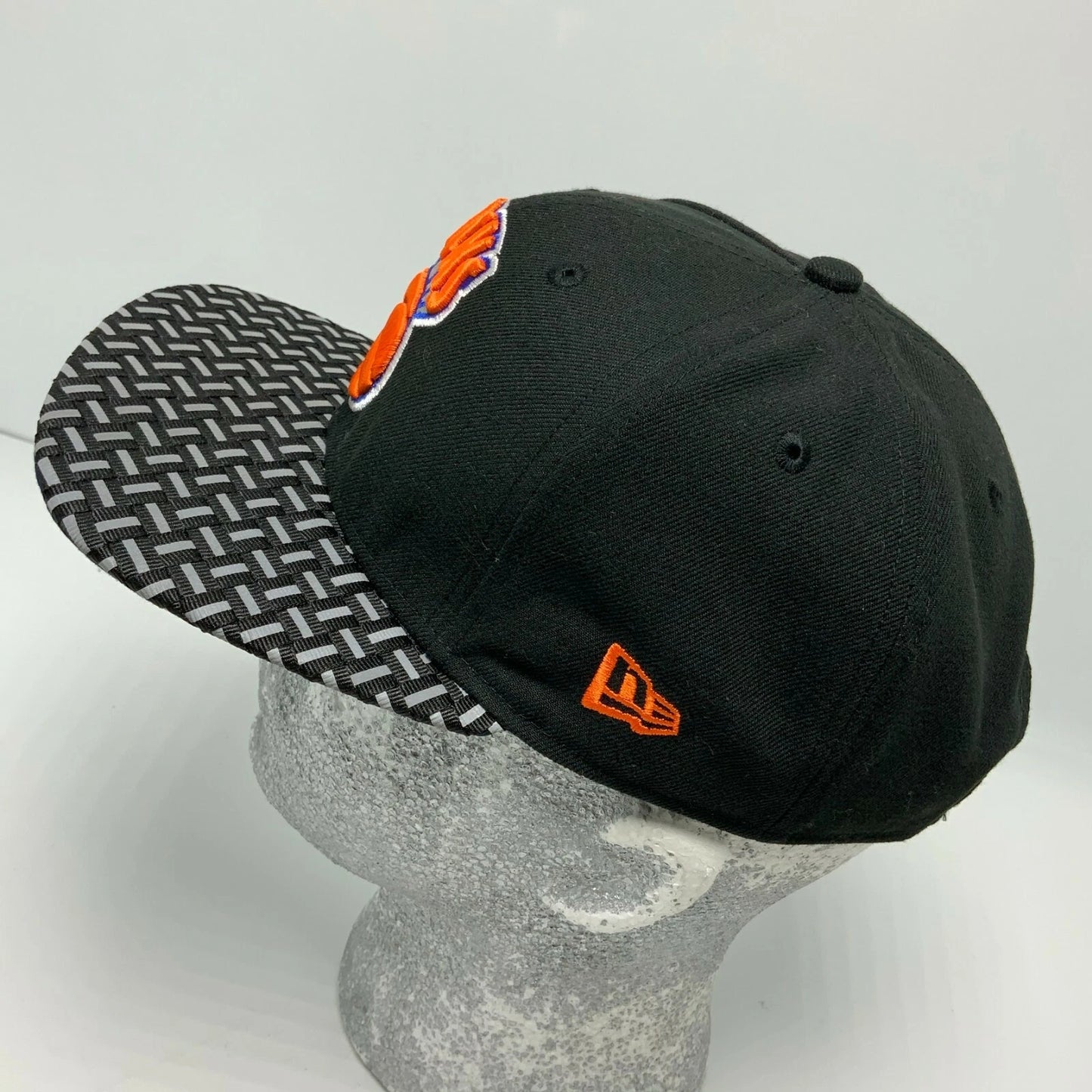Mens' New Era Cap Black | White Straw Hat NY Knicks 9FIFTY NBA