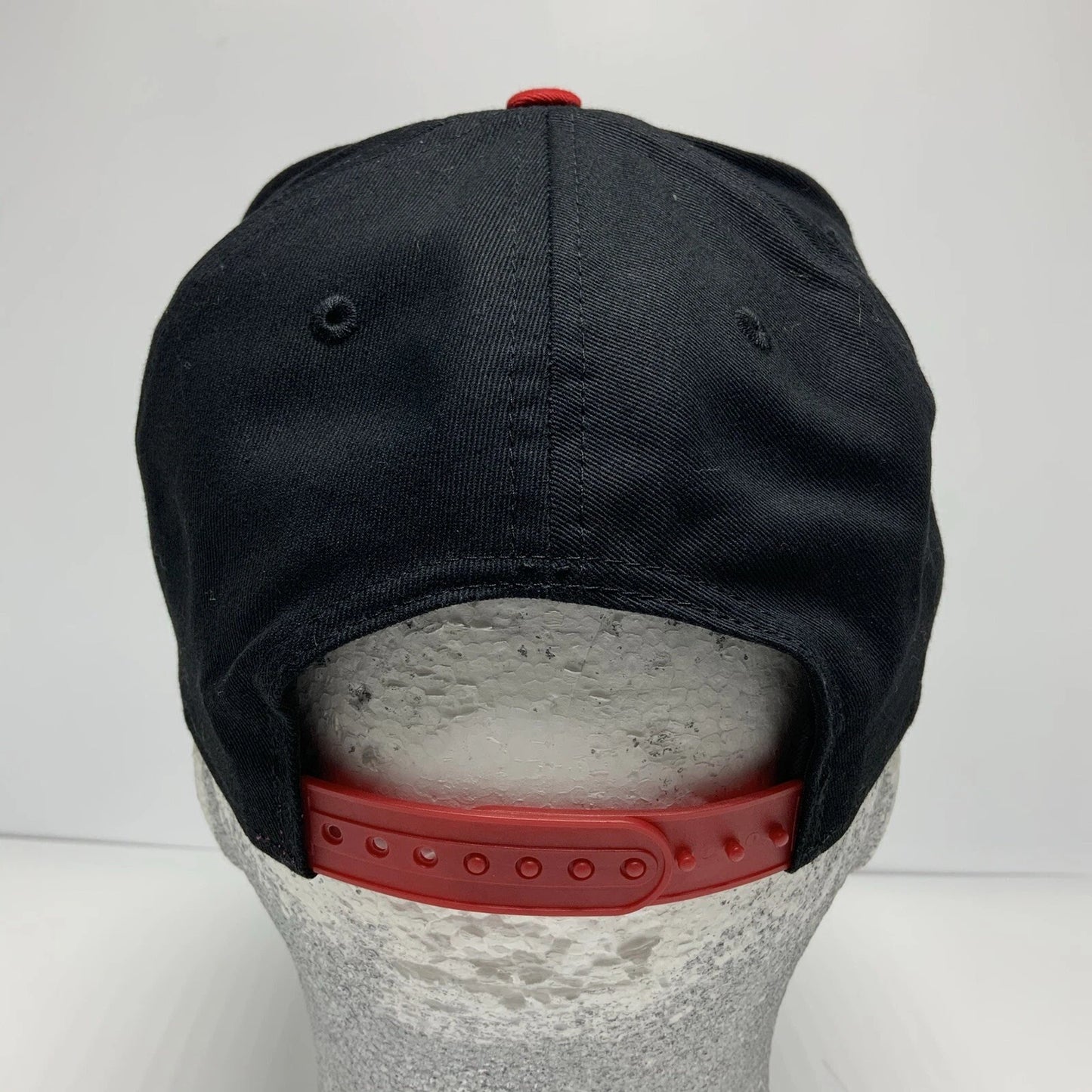 New Era Cap NBA Chicago Bulls Black Red 9FIFTY Snapback Hat