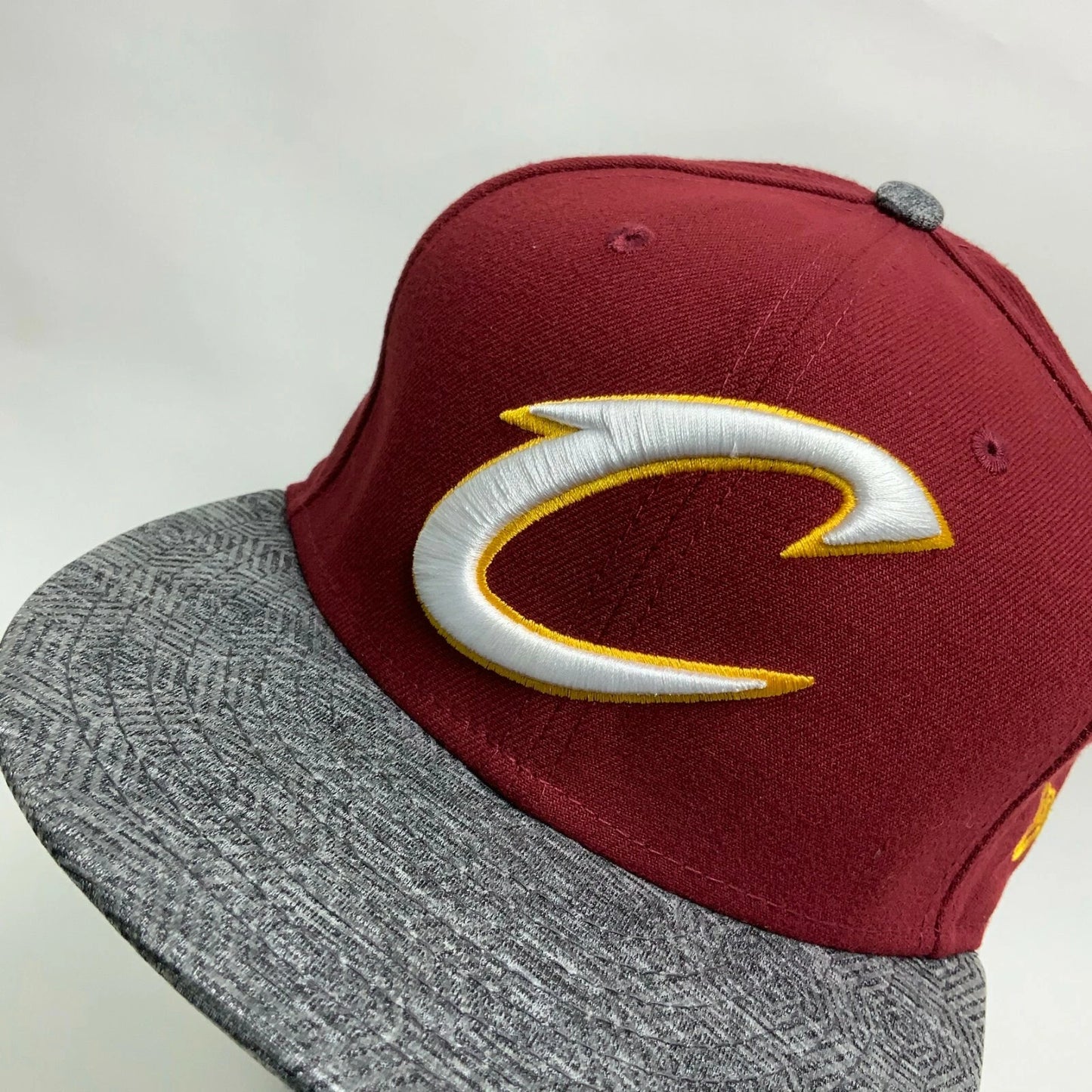 Men's New Era Cap NBA Cleveland Cavaliers Burgundy Grey 59FIFTY Hat