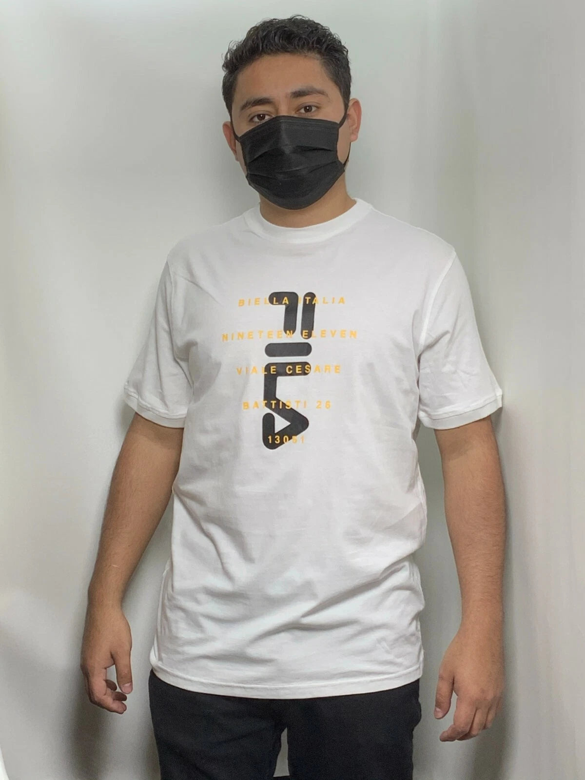 Men's Fila White Short Sleeve Tee Shirt