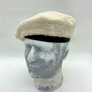 Men's Kangol Nylon Plush Reversible Gardenia | OIive Green | Black Beret Hat NWT