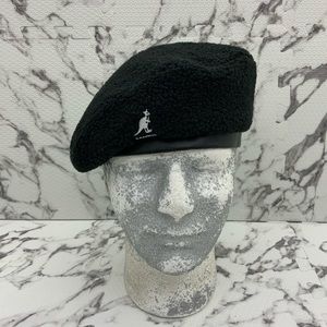 Men's Kangol Nylon Plush Reversible Black | Hot Pink Beret Hat NWT