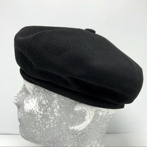 Men's Kangol Bamboo Jax Beret Black | White Casual Hats NWT