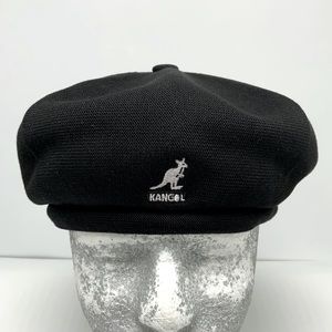 Men's Kangol Bamboo Jax Beret Black | White Casual Hats NWT