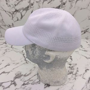 Men's Kangol Tropic Ventair Spacecap White Casual Caps NWT